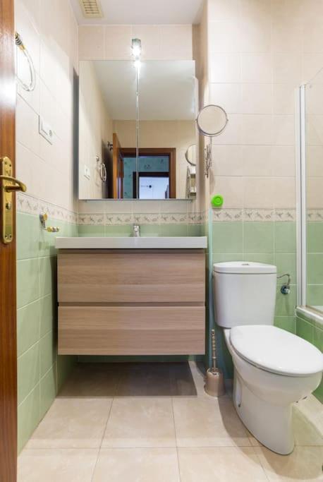 Bright, Quiet And Nice Ground Floor In The Center Malaga Exterior photo